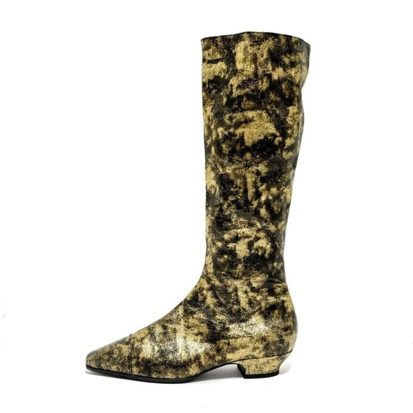 Chanel Gold Laminated Chevre Leather High Boots Size 8/38 - Picture 1 of 11